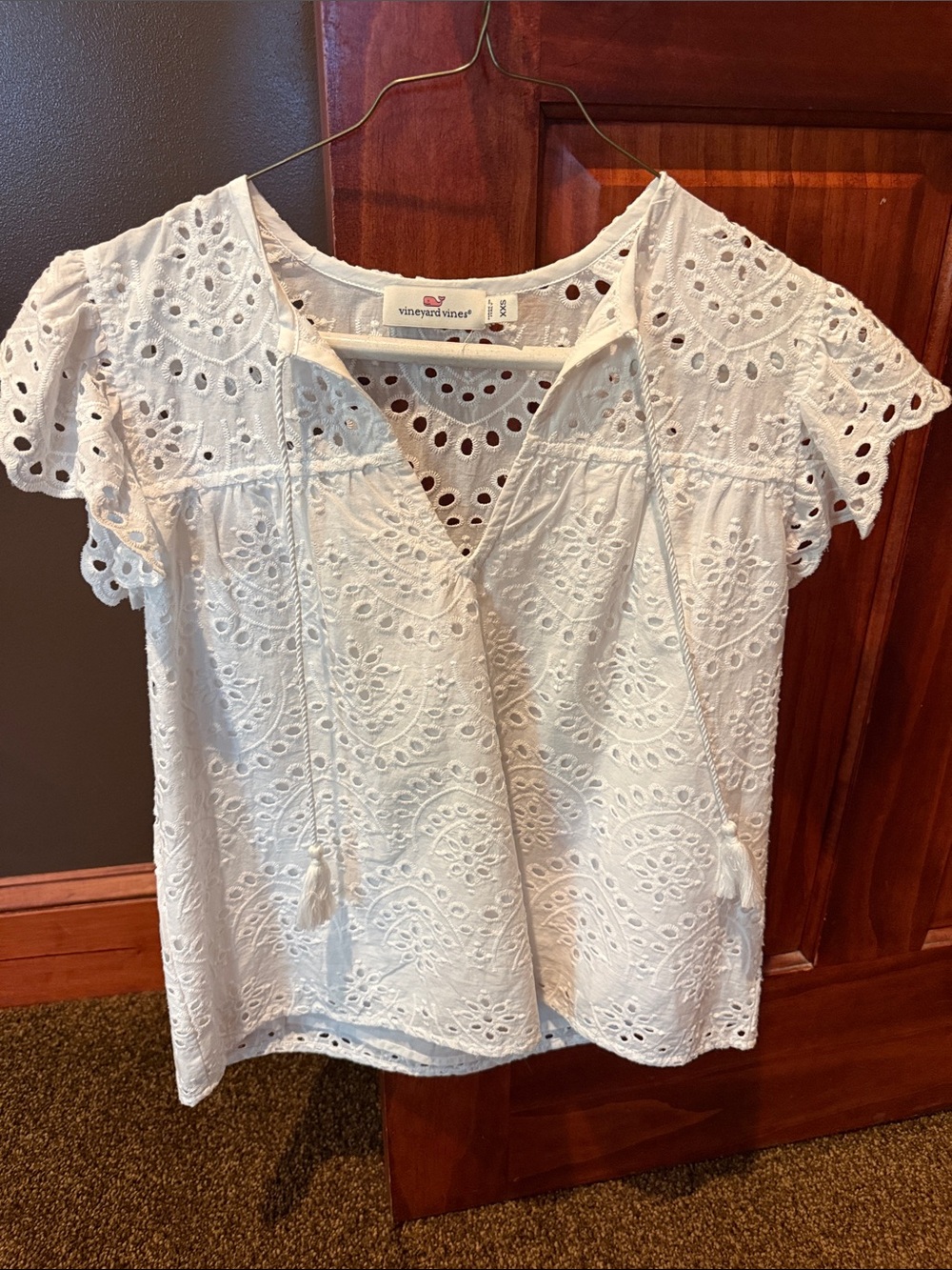Vineyard Vines White Eyelet Tassel Peasant Blouse
